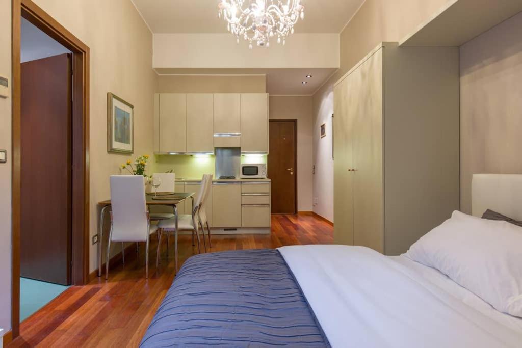 Comfortable Apartment Behind Arena Di ורונה מראה חיצוני תמונה